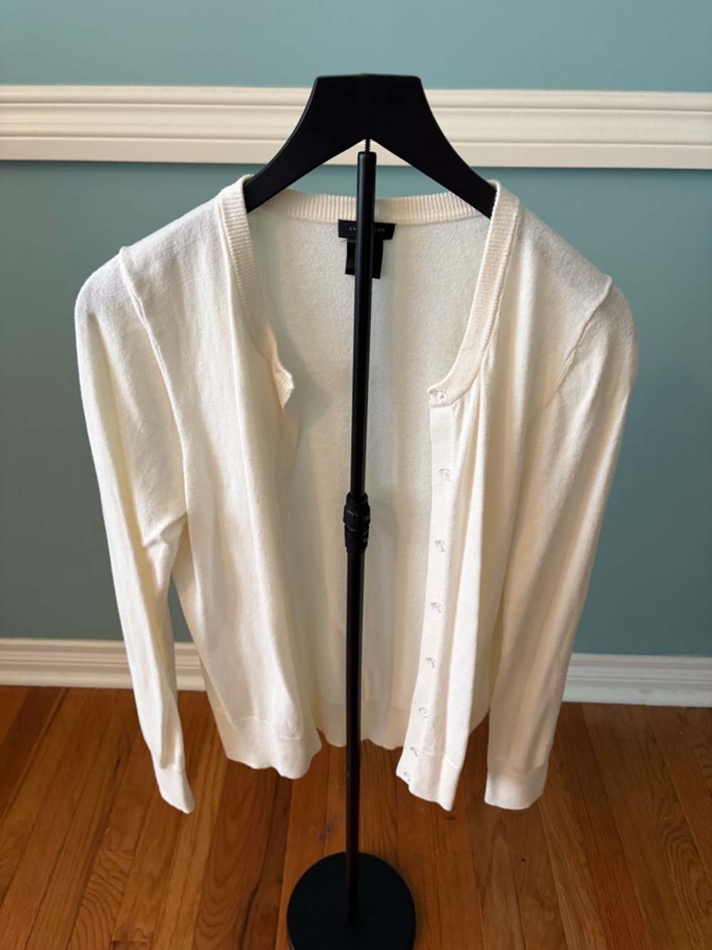 Ann Taylor Factory Cream Ribbed Crew Cardigan